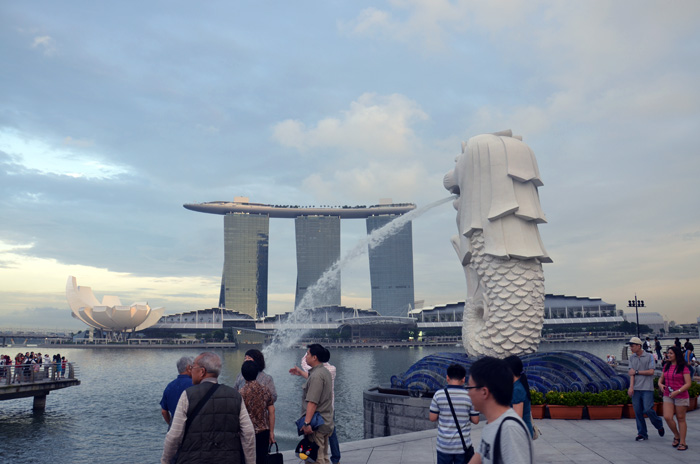 Merlion Singapur Marina Bay historia Singapuru przewodnik po Singapurze
