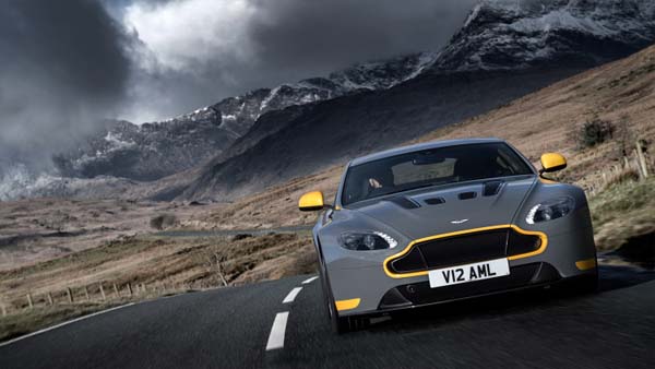 Aston Martin V12 Vantage S