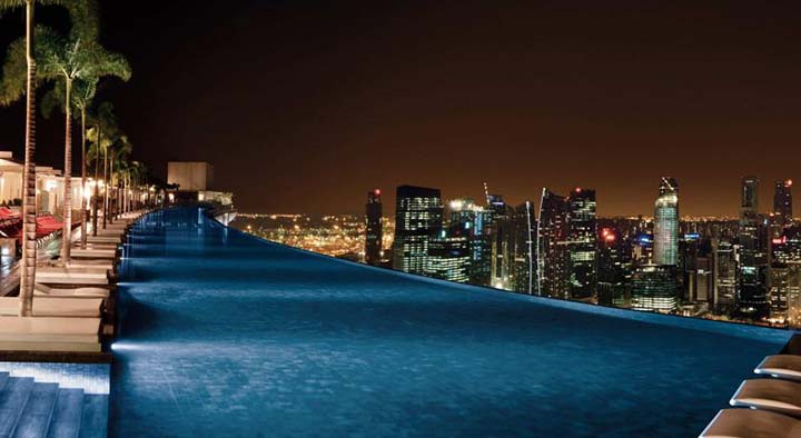 basen na dachu Marina Bay Singapur basen pod palmami