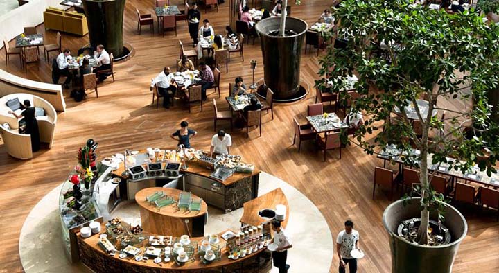 najlepsza restauracja na świecie Marina Bay Singapur elegancka restauracja