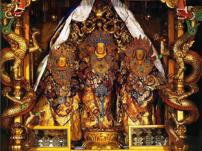 Lhasa Pałac Potala Tybet Himalaje kaplica buddyjska