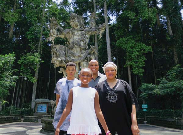 Z Revem dookoła świata